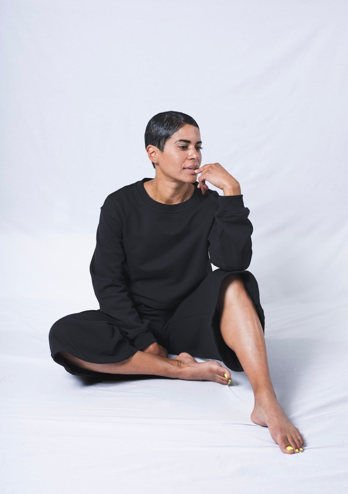 Crop Crew Neck Sweatshirt sitting showing crop set together