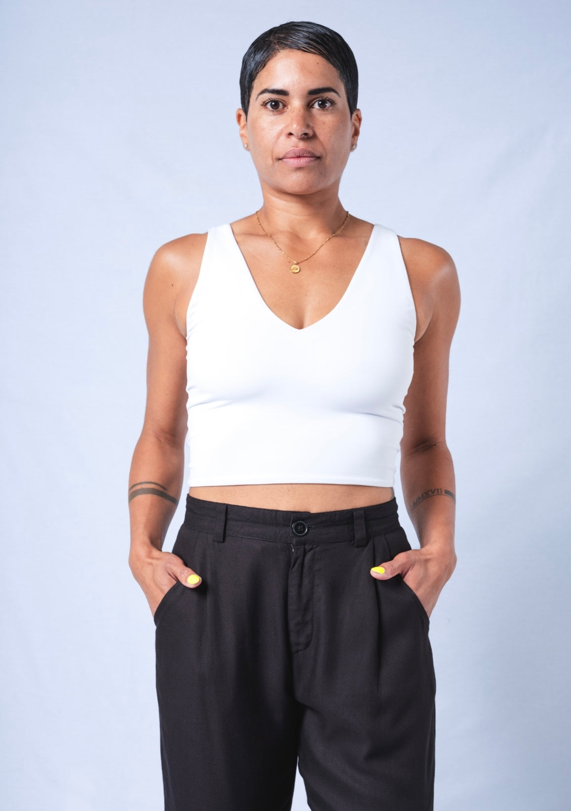 The Jogger Dress pants as crafted with hand-picked lightweight woven viscose fabric. Features deep pockets, button closure and pleats. Sizes XS-XL available.