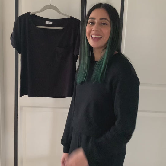 Lets talk about the details of the Keep It Simple Basic Black T-Shirt. Video detailing how the black t-shirt can be worn.